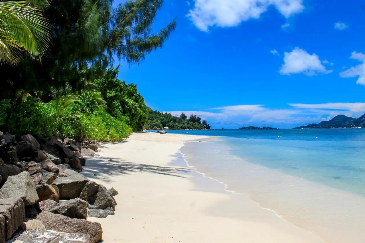 L'Habitation Cerf Island Hotel