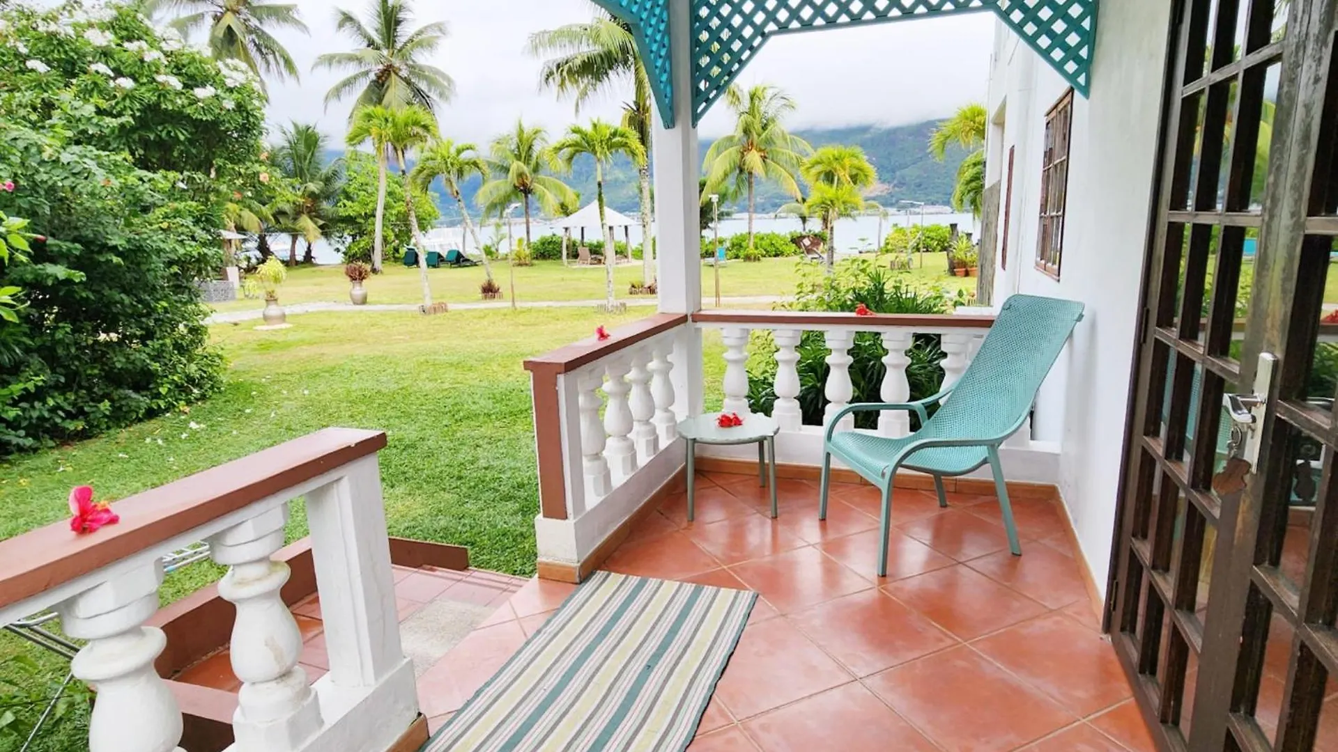 L'Habitation Cerf Island Hotel